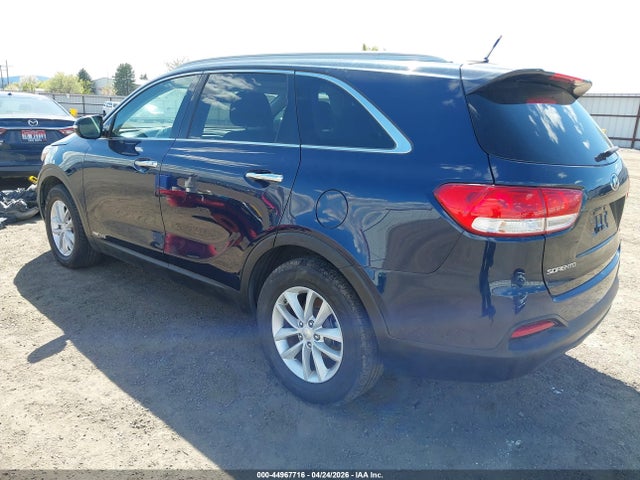 5XYPGDA56GG175806 KIA Sorento 3.3l Lx