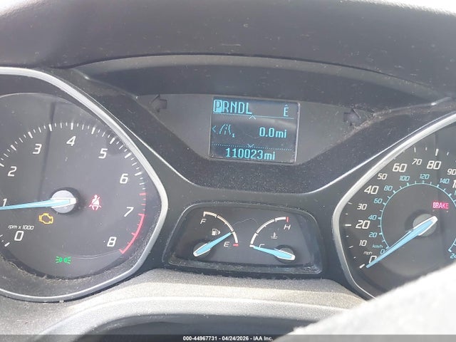 44967731 :رقم المزاد ، 1FAHP3F28CL276525 vin ، 2012 Ford Focus Se مزاد بيع