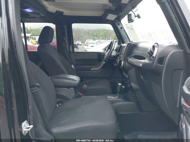 Aukcja sprzedaży 2016 Jeep Wrangler Unlimited Sport, vin: 1C4BJWDG9GL227745, numer aukcji: 44967743