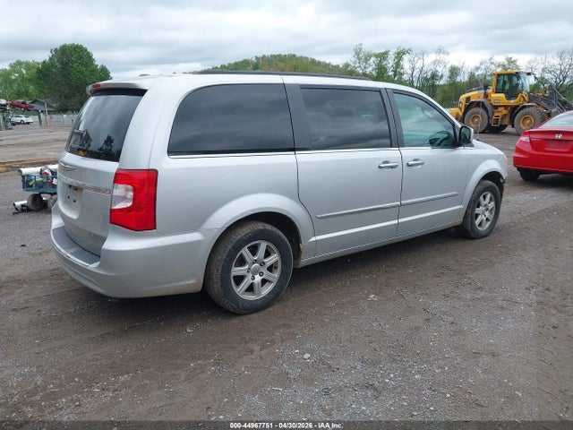 44967751 :رقم المزاد ، 2A4RR5DG4BR775695 vin ، 2011 Chrysler Town & Country Touring مزاد بيع