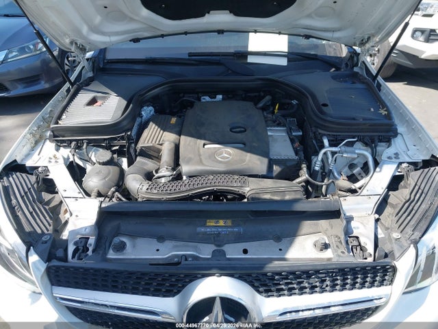 44967770 :رقم المزاد ، WDC0J4KB1KF501461 vin ، 2019 Mercedes-benz Glc 300 Coupe 4matic مزاد بيع