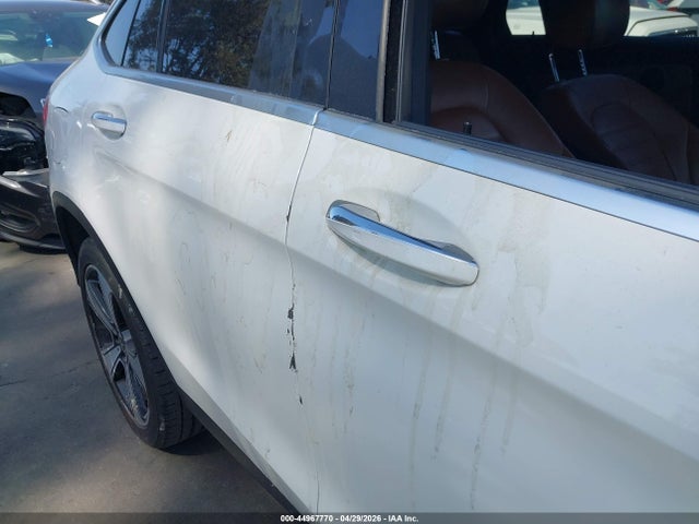44967770 :رقم المزاد ، WDC0J4KB1KF501461 vin ، 2019 Mercedes-benz Glc 300 Coupe 4matic مزاد بيع