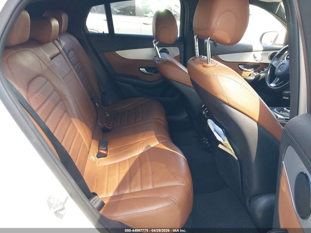 44967770 :رقم المزاد ، WDC0J4KB1KF501461 vin ، 2019 Mercedes-benz Glc 300 Coupe 4matic مزاد بيع