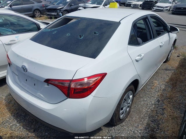 Toyota COROLLA L 2017 5YFBURHEXHP714043 Image 4