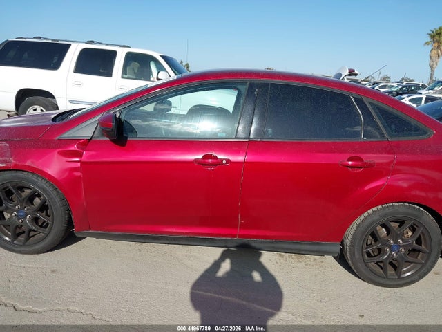 Ford FOCUS SE 2016 1FADP3F29GL256045 Image 14
