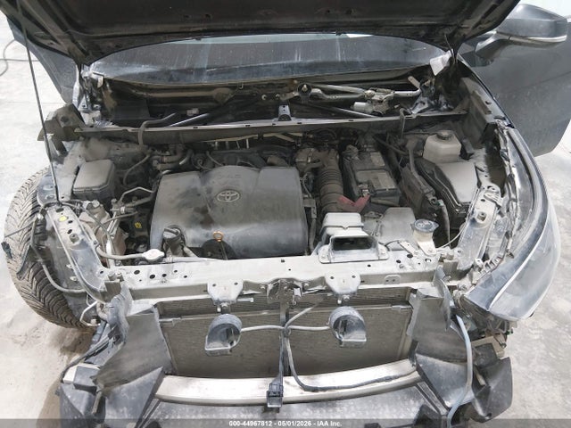Toyota Highlander Xle 2021 5TDHZRBHXMS102473 Image 10