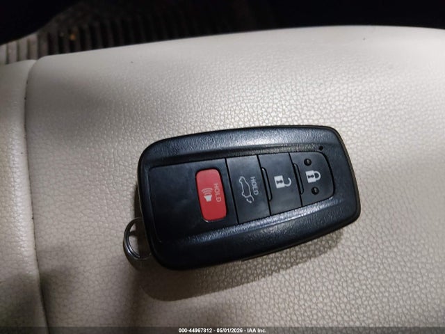 Toyota Highlander Xle 2021 5TDHZRBHXMS102473 Image 11