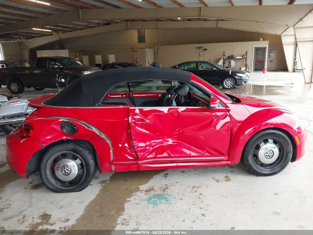 44967816 :رقم المزاد ، 3VW5P7AT3EM808217 vin ، 2014 Volkswagen Beetle 2.5l مزاد بيع