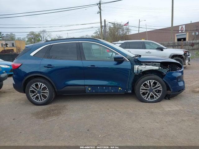 2020 Ford Escape Sel მანქანა იყიდება აუქციონზე, vin: 1FMCU9H69LUC75826, აუქციონის ნომერი: 44967832