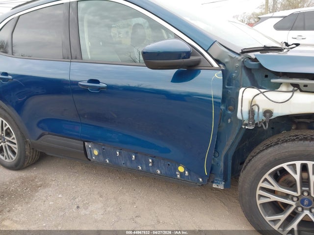 2020 Ford Escape Sel მანქანა იყიდება აუქციონზე, vin: 1FMCU9H69LUC75826, აუქციონის ნომერი: 44967832