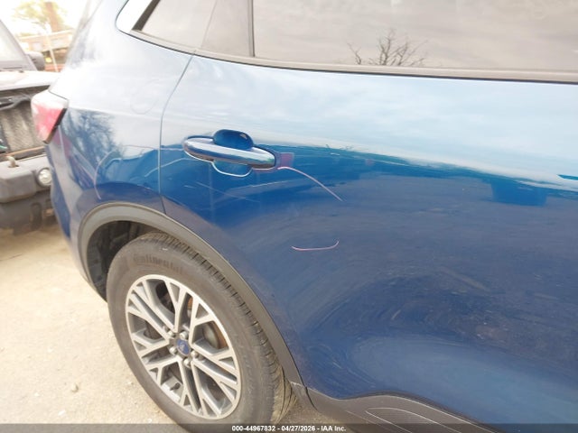 2020 Ford Escape Sel მანქანა იყიდება აუქციონზე, vin: 1FMCU9H69LUC75826, აუქციონის ნომერი: 44967832