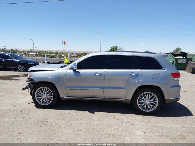 1C4RJFJG5JC335743 Jeep Grand Cherokee Summit 4x4