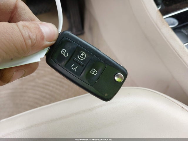 44967843 :رقم المزاد ، 1VWCV7A33FC031294 vin ، 2015 Volkswagen Passat 2.0l Tdi Sel Premium مزاد بيع