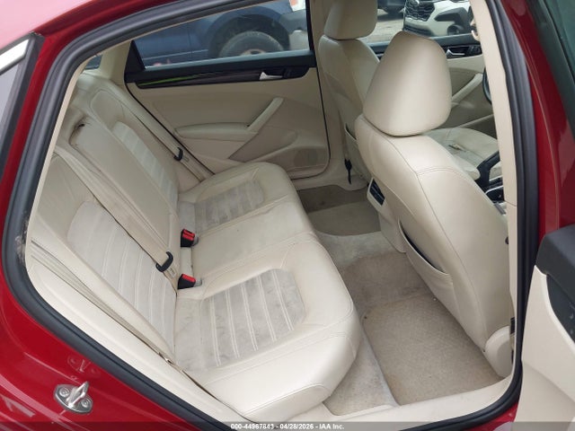 44967843 :رقم المزاد ، 1VWCV7A33FC031294 vin ، 2015 Volkswagen Passat 2.0l Tdi Sel Premium مزاد بيع