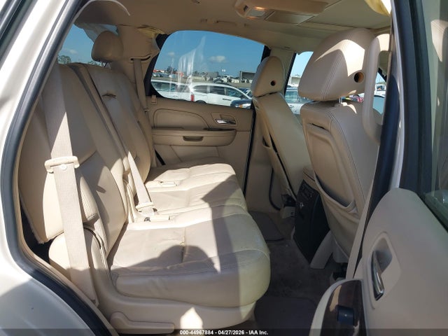 2007 Cadillac Escalade Standard მანქანა იყიდება აუქციონზე, vin: 1GYEC63807R385853, აუქციონის ნომერი: 44967884