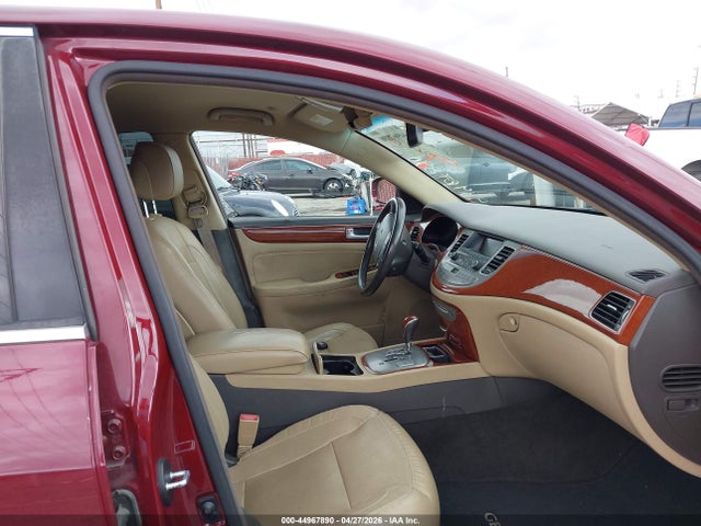 2013 Hyundai Genesis 3.8 მანქანა იყიდება აუქციონზე, vin: KMHGC4DD7DU233166, აუქციონის ნომერი: 44967890