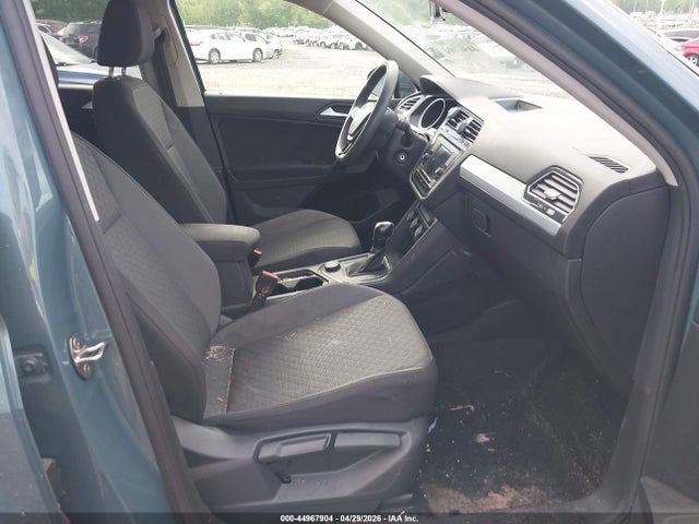 2019 Volkswagen Tiguan 2.0t S მანქანა იყიდება აუქციონზე, vin: 3VV0B7AX0KM195338, აუქციონის ნომერი: 44967904