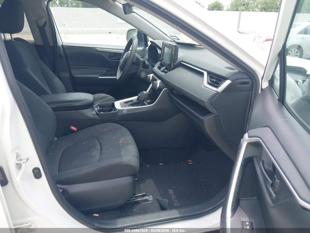 Toyota RAV4 LE 2021 2T3H1RFV8MC096230 Image 5