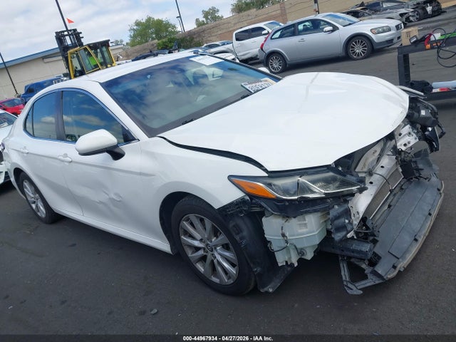 JTNB11HK6J3059695 Toyota CAMRY LE