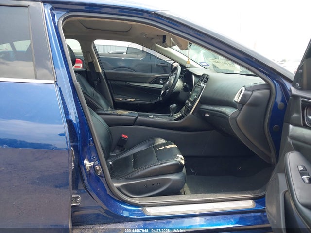 2018 Nissan Maxima 3.5 Sl მანქანა იყიდება აუქციონზე, vin: 1N4AA6AP9JC386164, აუქციონის ნომერი: 44967945