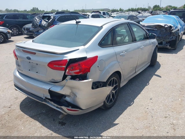 Aukcja sprzedaży 2015 Ford Focus Se, vin: 1FADP3F20FL311500, numer aukcji: 44967958