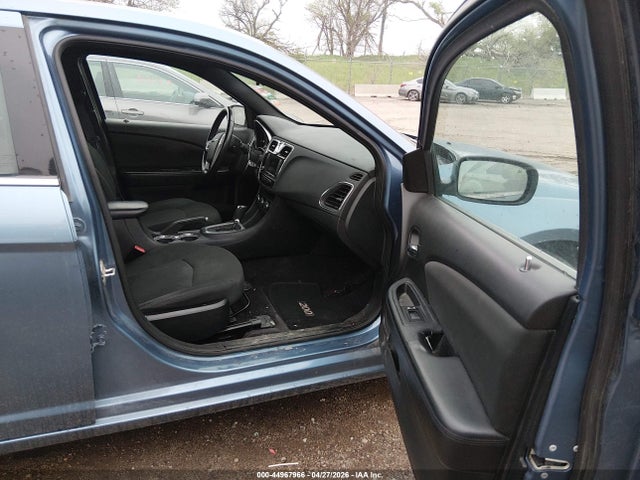 Продажа на аукционе авто 2011 Chrysler 200 Touring, vin: 1C3BC1FB5BN536127, номер лота: 44967966