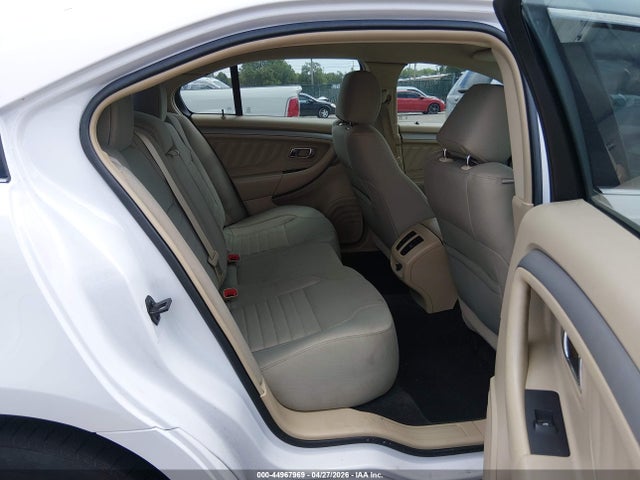 Ford TAURUS SE 2018 1FAHP2D88JG129399 Image 8