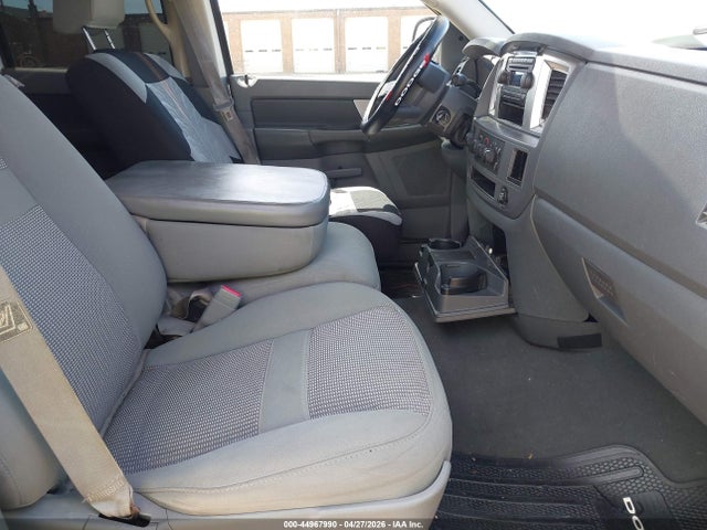 44967990 :رقم المزاد ، 1D7HU18P27J507510 vin ، 2007 Dodge Ram 1500 Slt/trx4 Off Road/sport مزاد بيع