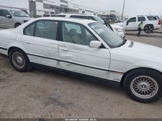 1998 Bmw 740ia მანქანა იყიდება აუქციონზე, vin: WBAGF8321WDL51359, აუქციონის ნომერი: 44968039
