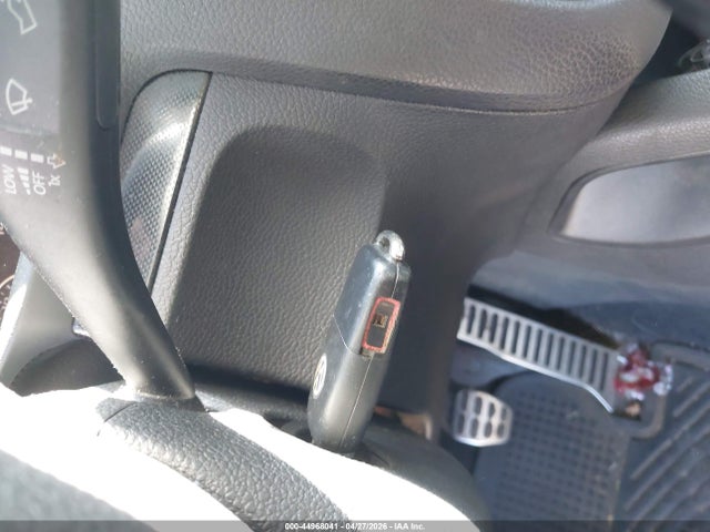 44968041 :رقم المزاد ، 3VWRJ7AJ8AM018648 vin ، 2010 Volkswagen Jetta Wolfsburg Edition مزاد بيع