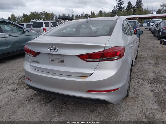 5NPD84LF1JH288262 Hyundai ELANTRA SEL