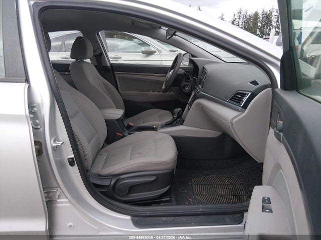 5NPD84LF1JH288262 Hyundai ELANTRA SEL