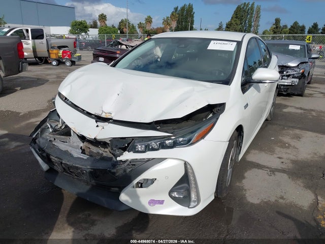 2019 Toyota Prius Prime Advanced მანქანა იყიდება აუქციონზე, vin: JTDKARFP4K3118343, აუქციონის ნომერი: 44968074