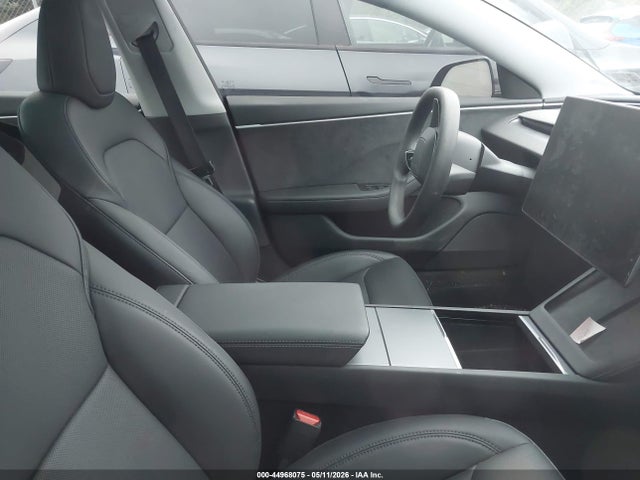 Продажа на аукционе авто 2024 Tesla Model 3 Long Range Dual Motor All-wheel Drive, vin: 5YJ3E1EB2RF830119, номер лота: 44968075