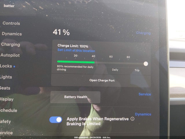 2021 Tesla Model Y Long Range Dual Motor All-wheel Drive მანქანა იყიდება აუქციონზე, vin: 5YJYGAEE3MF184916, აუქციონის ნომერი: 44968080