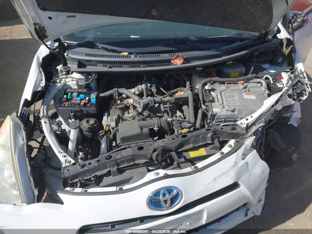 Toyota Prius C Four/one/three/two 2014 JTDKDTB32E1558858 Image 10
