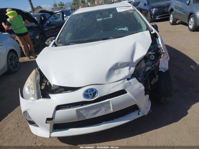Toyota Prius C Four/one/three/two 2014 JTDKDTB32E1558858 Image 12