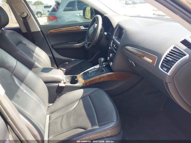 44968101 :رقم المزاد ، WA1CFAFP3FA005471 vin ، 2015 Audi Q5 2.0t Premium مزاد بيع