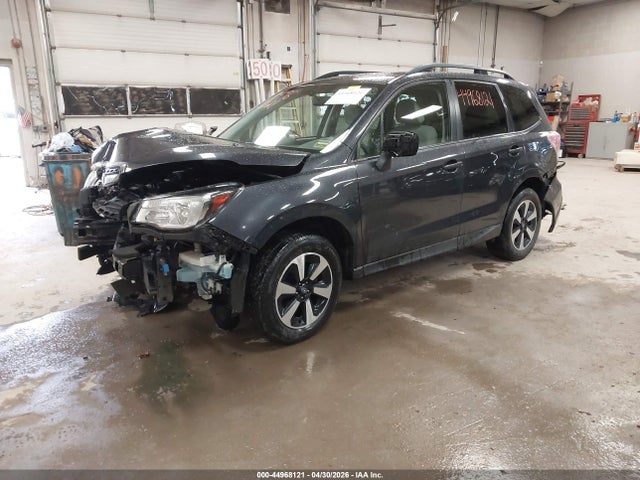 Продаж на аукціоні авто 2017 Subaru Forester 2.5i Premium, vin: JF2SJAEC3HH426973, номер лоту: 44968121