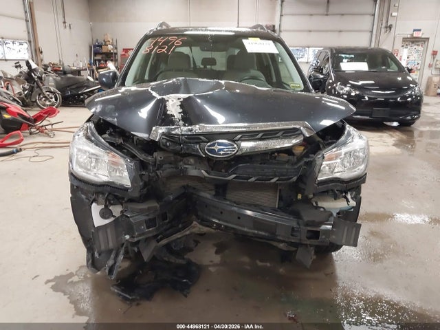 Продаж на аукціоні авто 2017 Subaru Forester 2.5i Premium, vin: JF2SJAEC3HH426973, номер лоту: 44968121