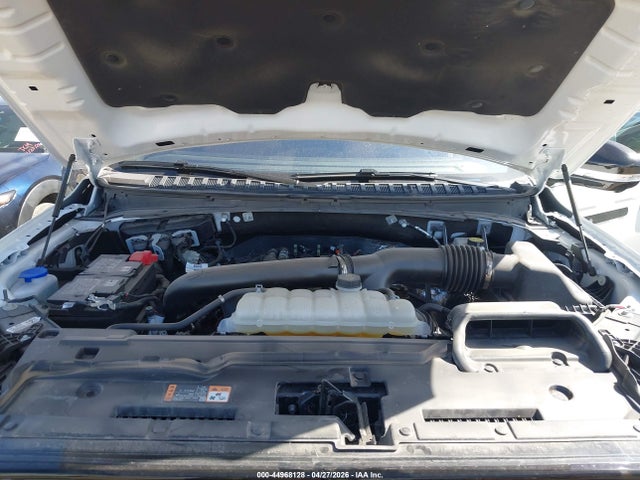 5LMJJ3TG8SEL11783 Lincoln Navigator Black Label L