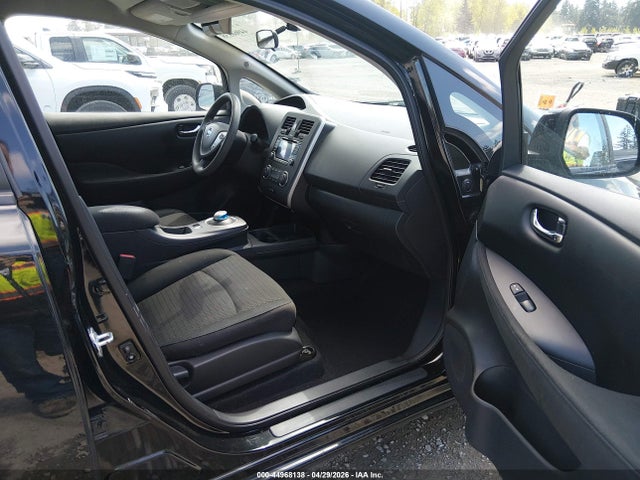 Nissan LEAF S 2017 1N4BZ0CP7HC302845 Image 19