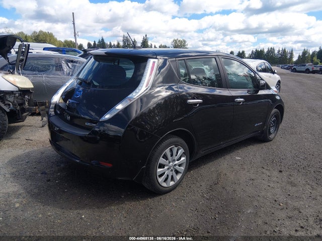 Nissan LEAF S 2017 1N4BZ0CP7HC302845 Image 4