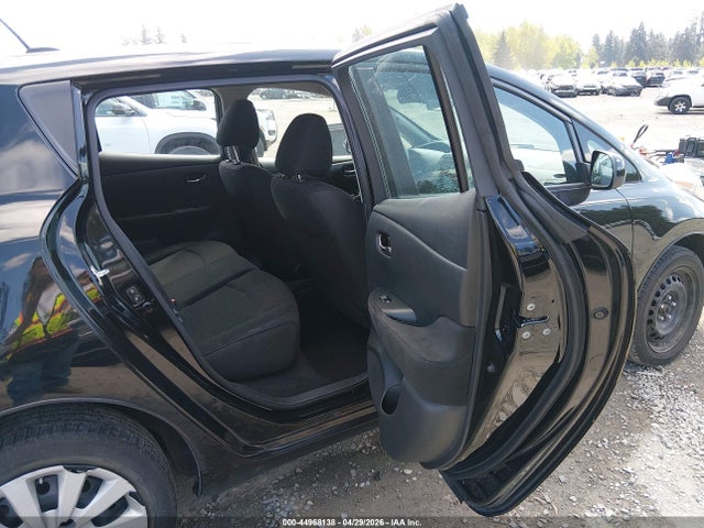 Nissan LEAF S 2017 1N4BZ0CP7HC302845 Image 8