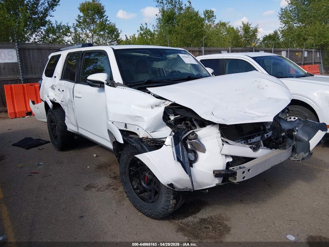 2019 Toyota 4runner Sr5 Premium მანქანა იყიდება აუქციონზე, vin: JTEBU5JR8K5707114, აუქციონის ნომერი: 44968163