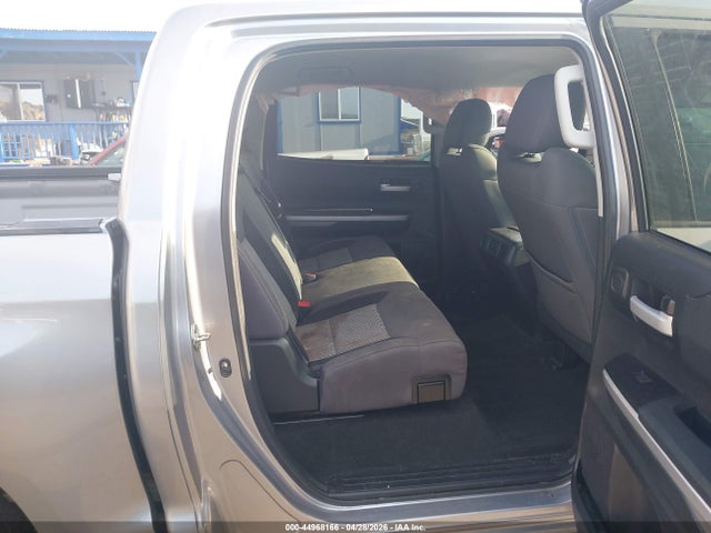 44968166 :رقم المزاد ، 5TFDY5F17GX550692 vin ، 2016 Toyota Tundra Sr5 5.7l V8 مزاد بيع