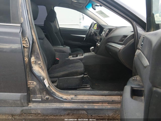 44968188 :رقم المزاد ، 4S4BRBACXB3407243 vin ، 2011 Subaru Outback 2.5i مزاد بيع