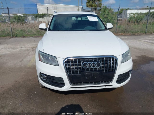 2015 Audi Q5 2.0t Premium მანქანა იყიდება აუქციონზე, vin: WA1CFAFP8FA011704, აუქციონის ნომერი: 44968211