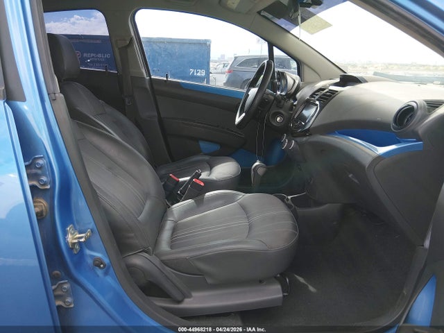 Chevrolet Spark 1lt Auto 2014 KL8CD6S96EC415578 Image 5