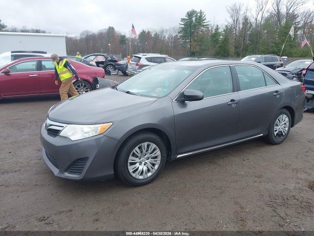 4T4BF1FK3ER402344 Toyota CAMRY LE